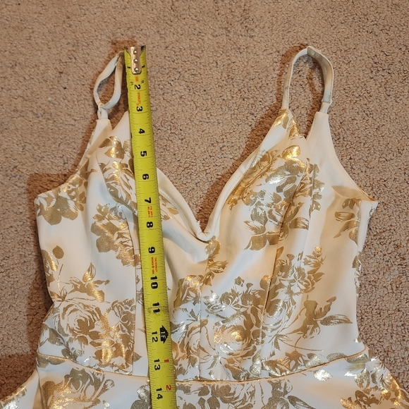 Juniors Cocktail Dress - Picture 8 of 16